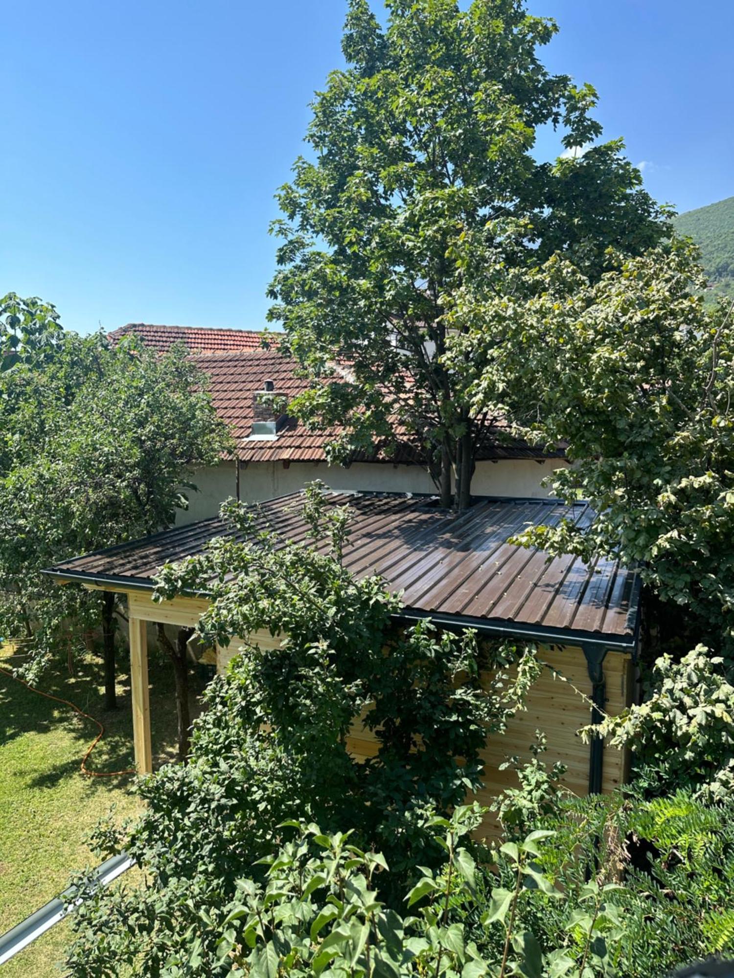 Hotel Bora Peje Exteriér fotografie